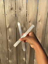 Load image into Gallery viewer, Raw Charging Plate Charging Plate Earth Toned