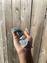 Load image into Gallery viewer, Raw Green Aventurine Crystal Earth Toned
