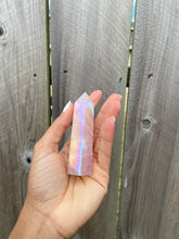 Load image into Gallery viewer, Angel Aura Rose Quartz Tower Point
